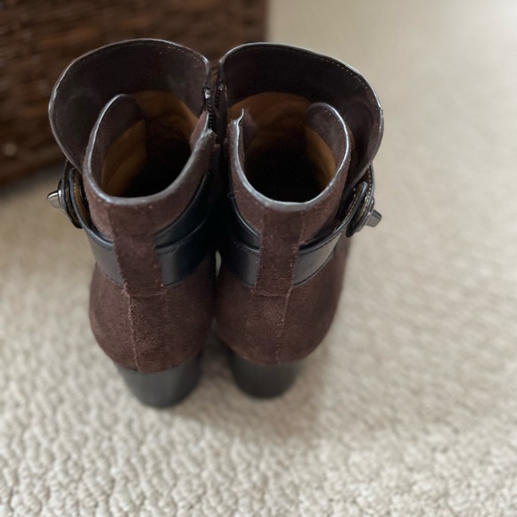 COACH suede brown booties - Picture 2 of 3